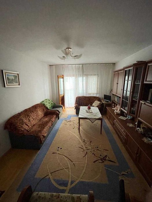 Apartament cu 4 camere