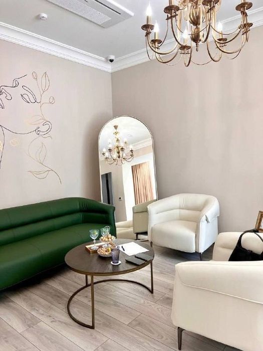 Сдается офисное помещение, ориентир: Институт Дипломатии, 228м²