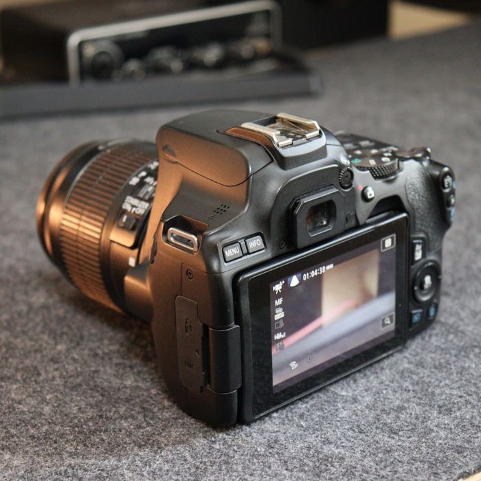 Фотоаппарат Cenon 250d