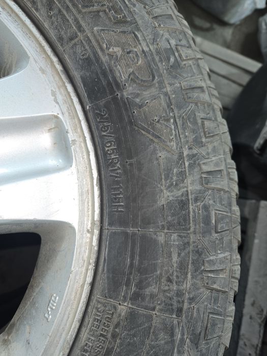 Шины с диском на лексус 470