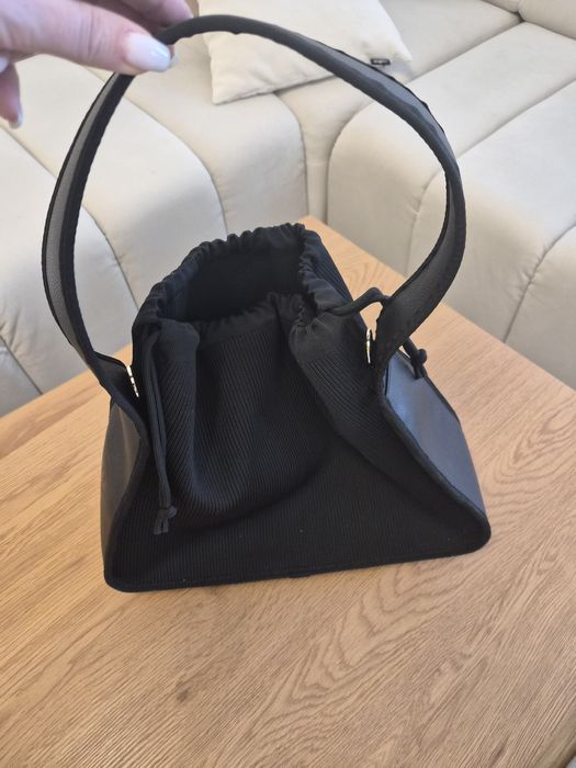 Zarena естествена кожа