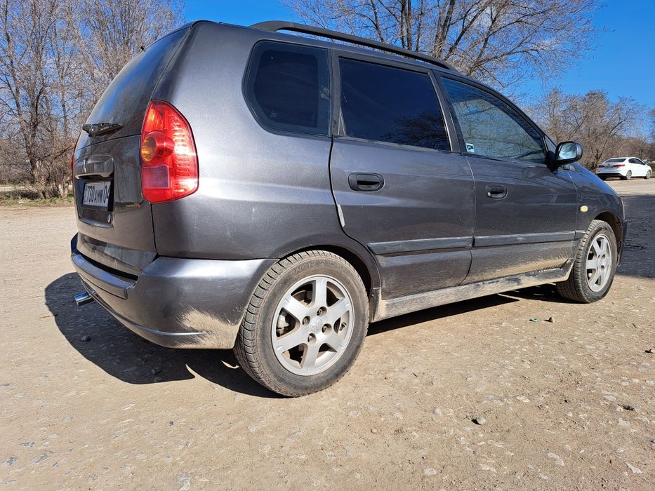 Митсубиши спейс стар