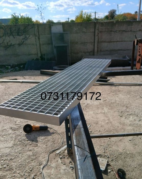 Trepte zincate galvanizat pentru scări de exterior