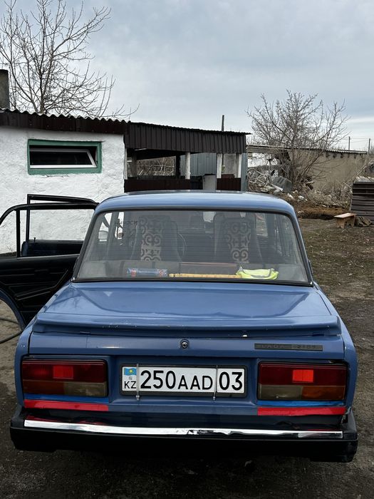 Продам Ваз 2107 год выпуска 2002