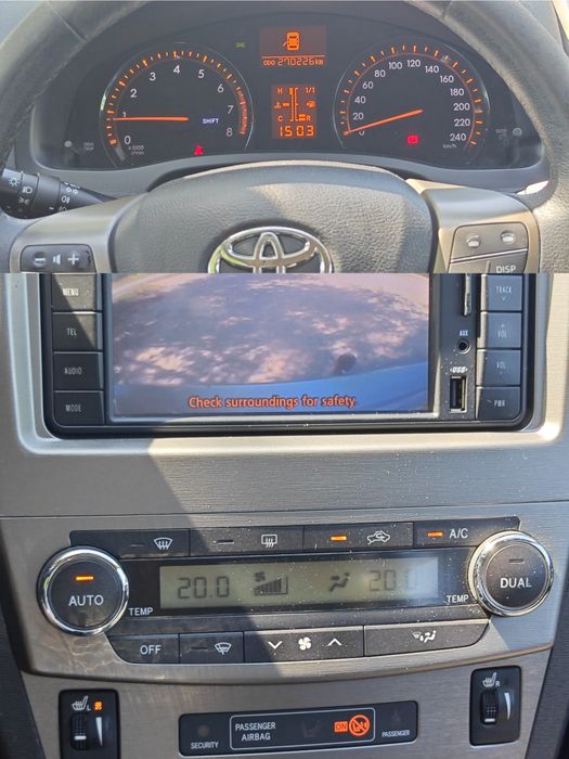Toyota Avensis 1.8 Benzină 2011