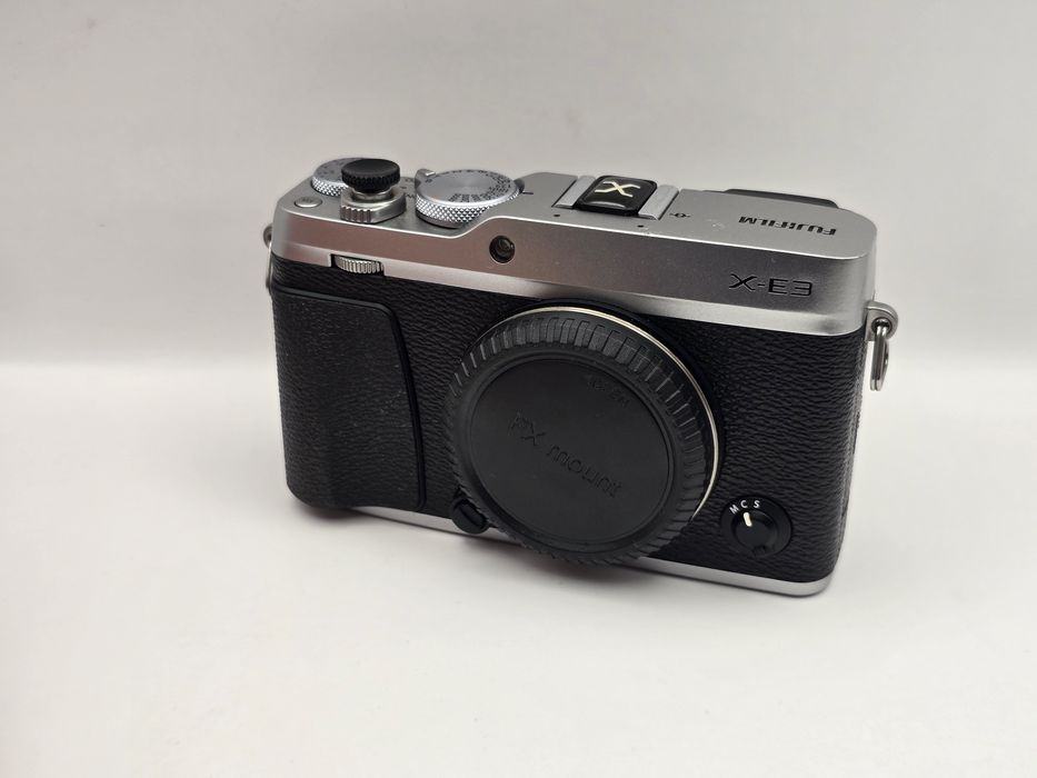 Body Fujifilm X-E3 (Silver) – Montură Fuji X