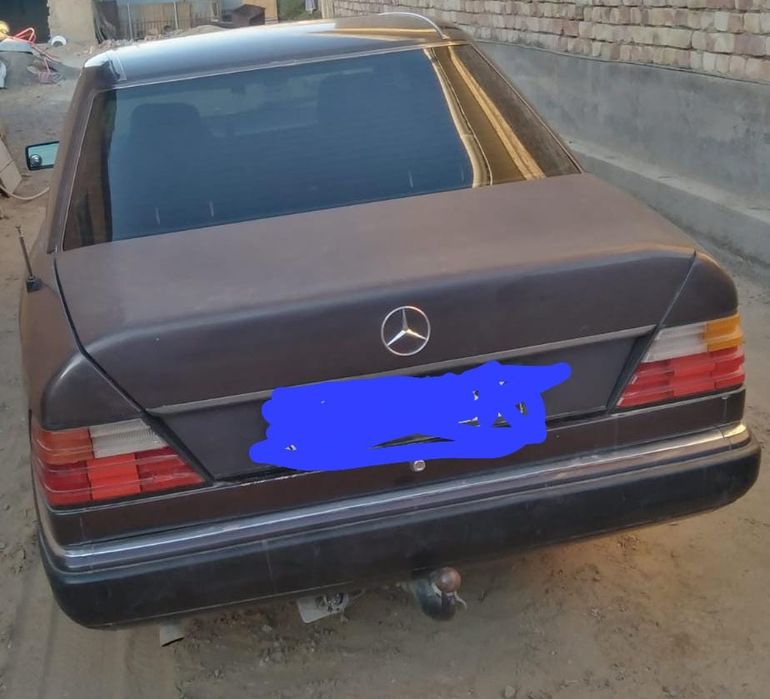 Продам машину мерс Е200