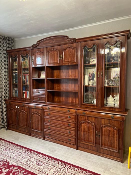 Продам стенку в хорошем состоянии