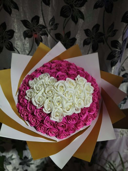 Buchete din satin și săpun