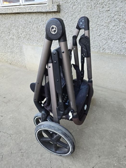 Количка за породени деца