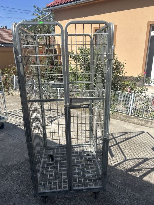 Container de metal pentru depozitare