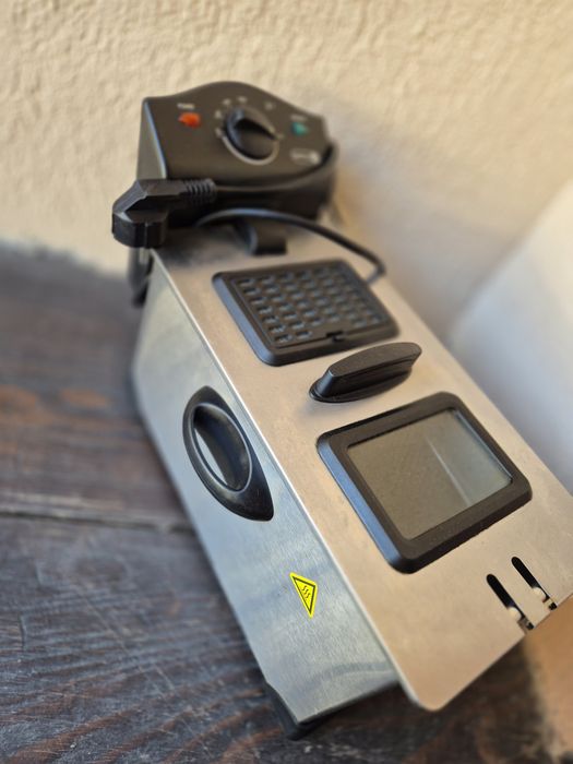 Friteuza  în stare bună