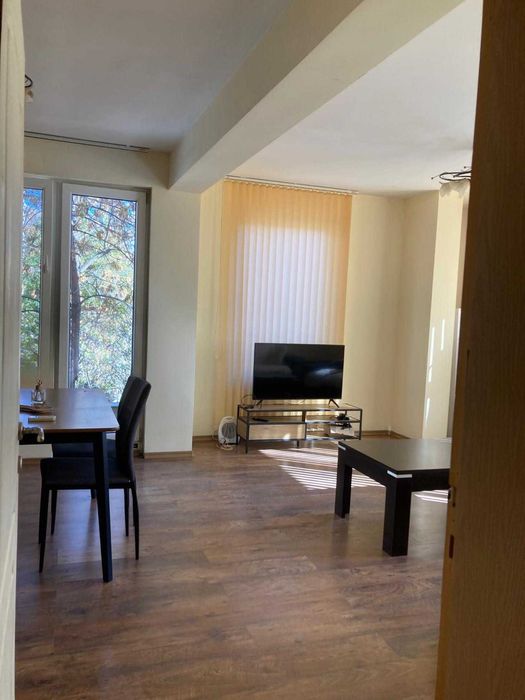 Дава се под наем Тристаен апартамент в Пловдив, Младежки Хълм - 70 кв.м за 600 € - Снимка #3