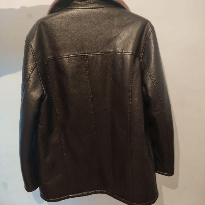 Продам новую дубленку