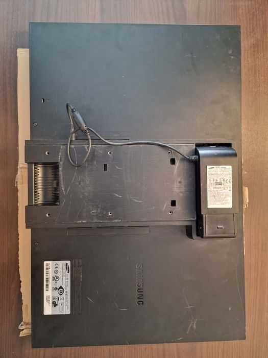 Monitoare 24” – HP, Lenovo, Philips, Samsung, Eizo- Second Hand!