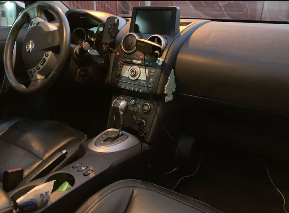 Nissan Qashqai AUTOMAT 2.0 benzina