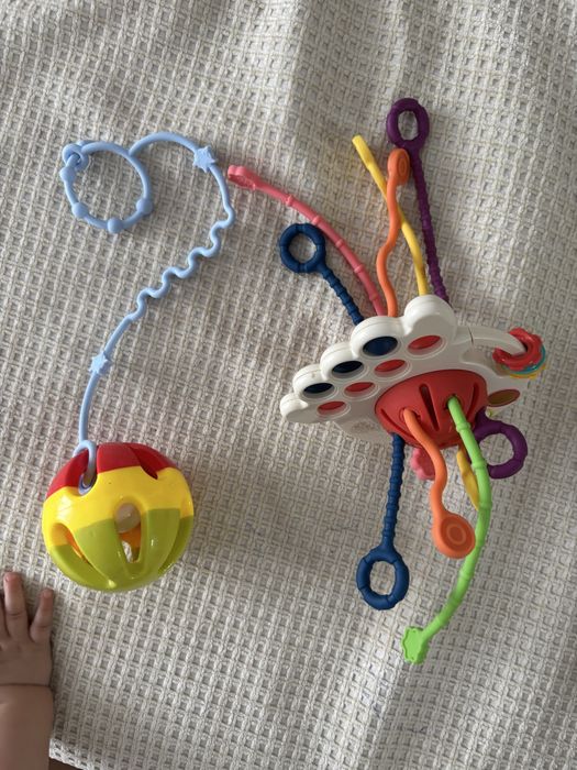 Погремушки развивающие