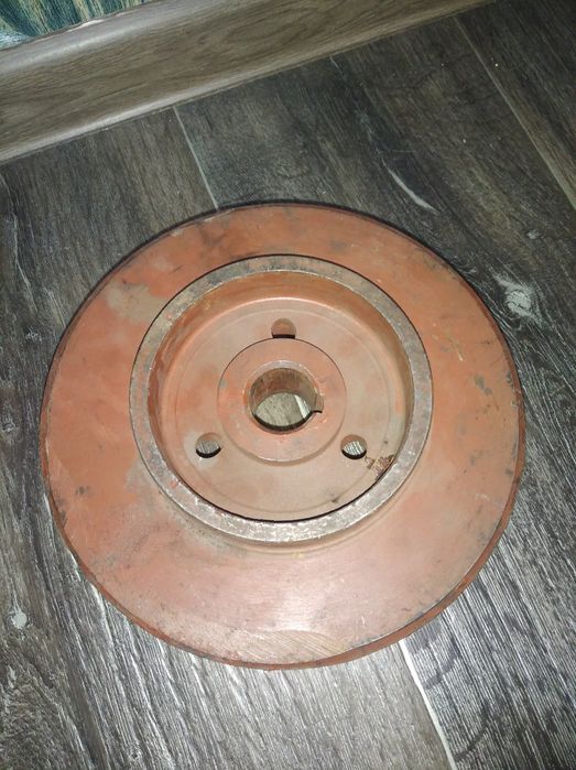 Лист металла гнутый и Крыльчатки насосные