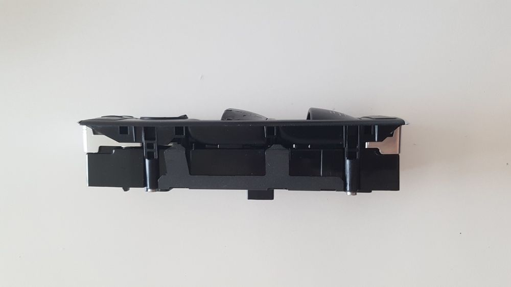 Панел с бутони за ел.стъкла Mercedes Benz