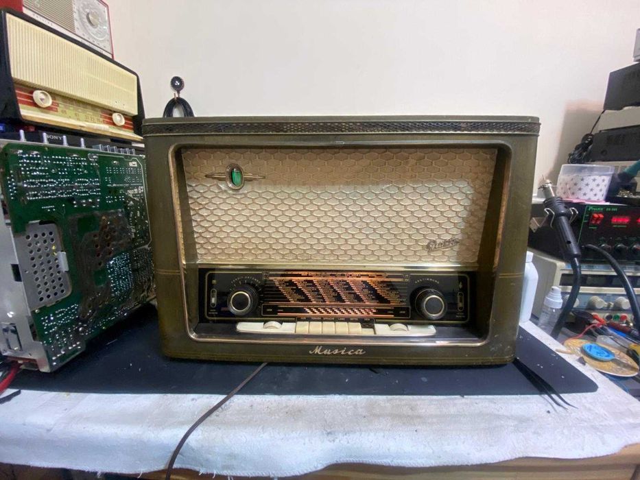 Radio lămpi Graetz Musica 4R
