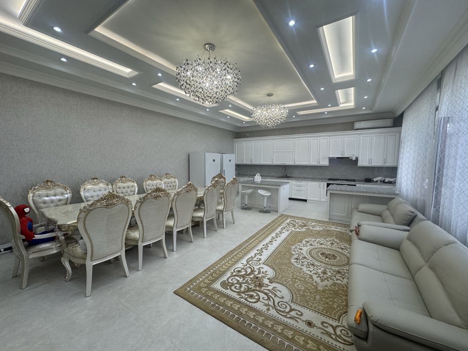 Продаётся Роскишный Евродом.