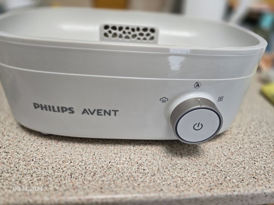 Стерилизаторът Philips Avent Premium