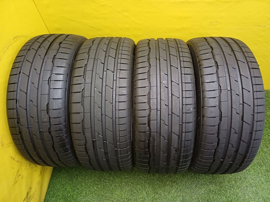 Шины  225 45 R18 Hankook комплект