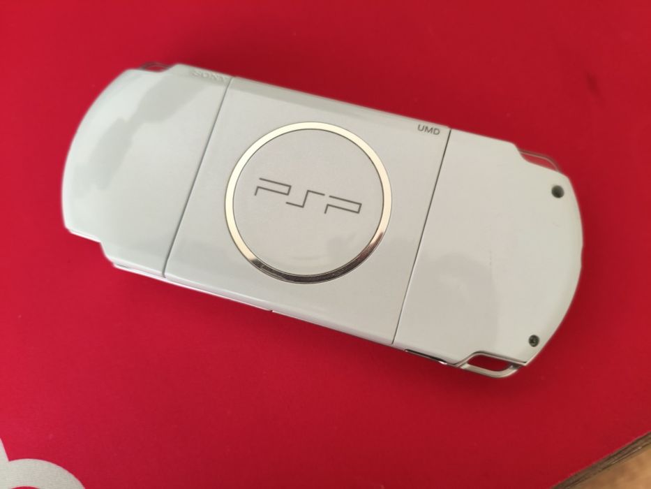 psp 3000, прошитая