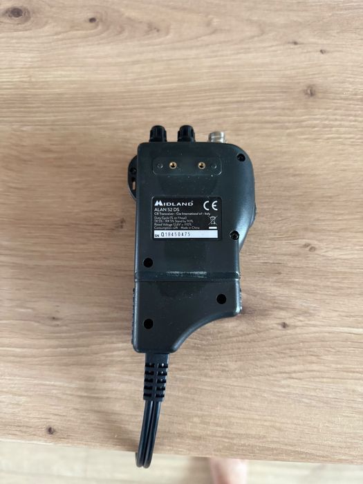 Statie emisie-receptie auto
