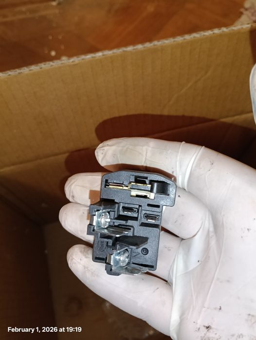 Compresor NTU 170 MT COMPRESOR (NTU 170 MT 220-240V)(R600A)