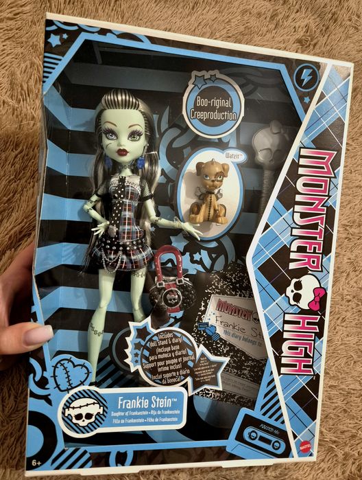 Frankie Stein Creeproduction