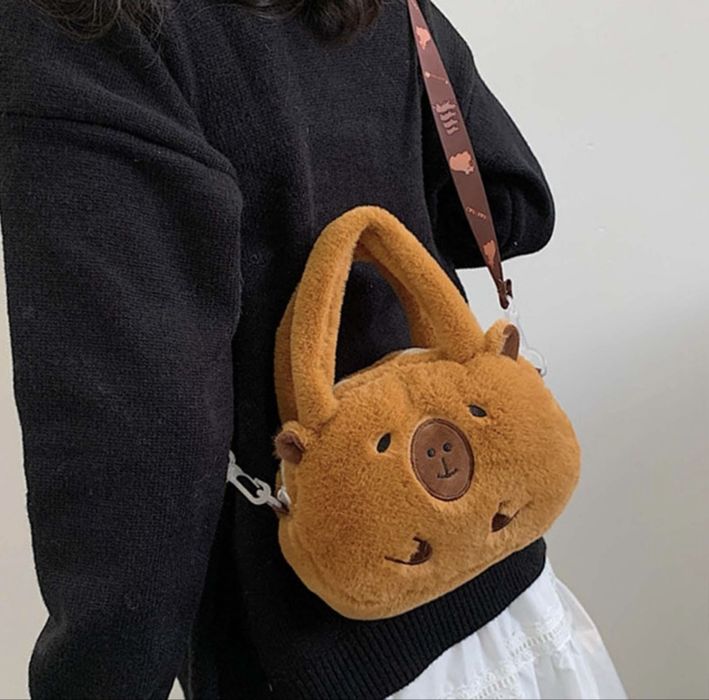 Плюшена раница Капибара, 3D плюшена играчка раница Капибара