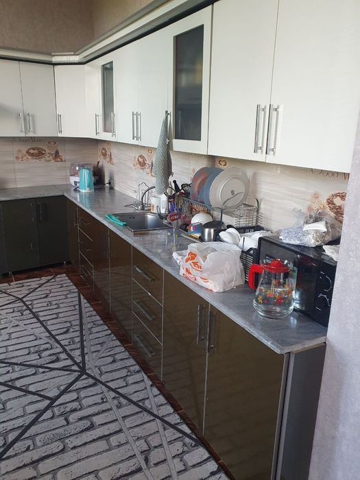 Продается кухонный гарнитур