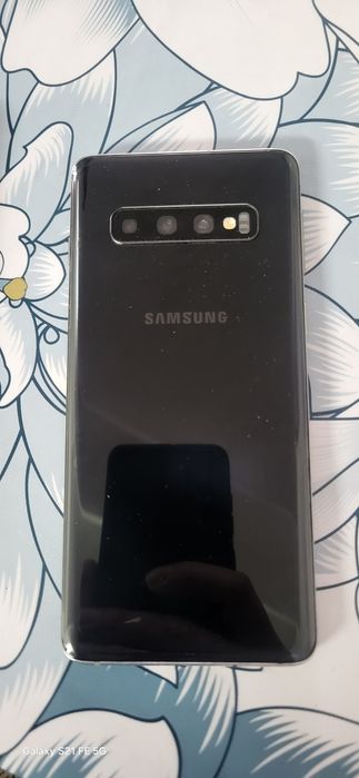 Продам  телефон самсунг