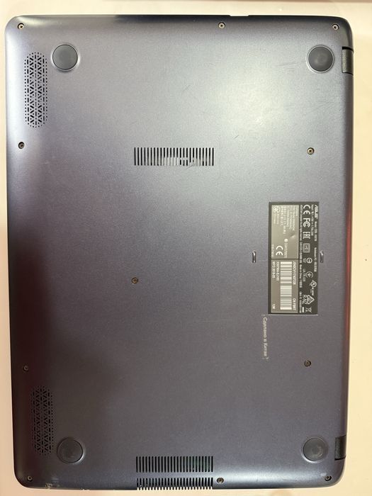 Продам ноутбук Asus x570m