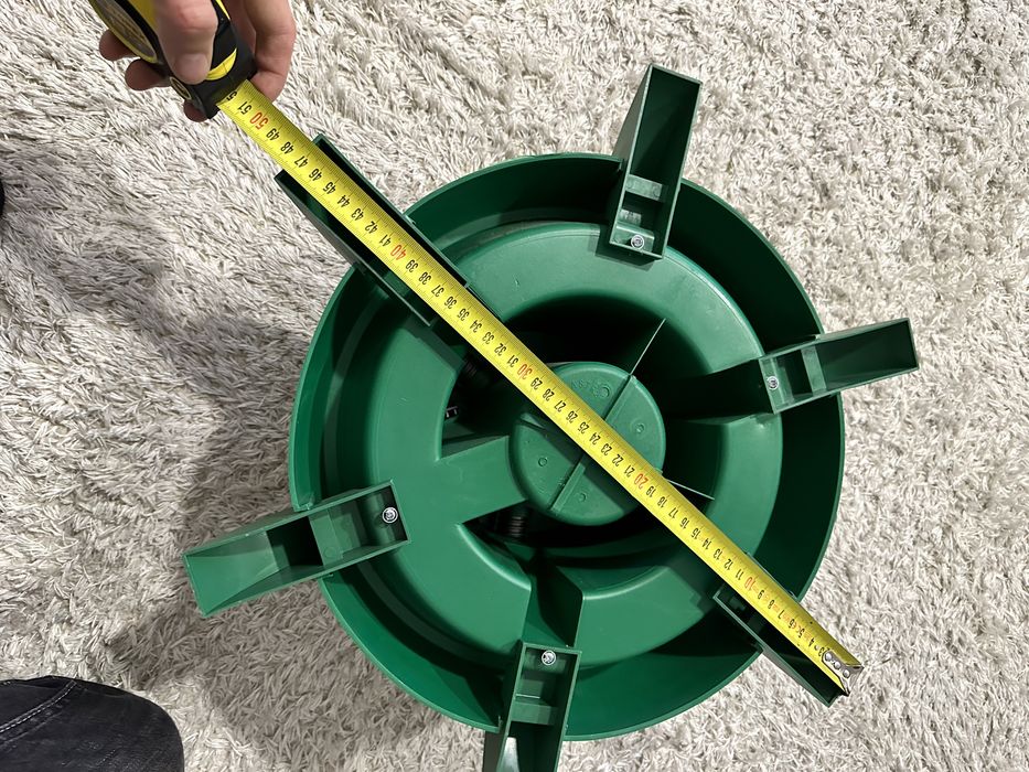 Suport pentru pentru bradul de craciun