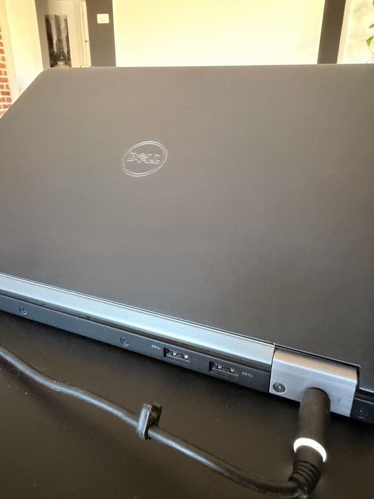 Laptop Dell Latitude E7270 i5 6300u