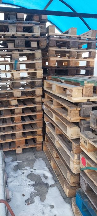 Продам поддоны  1500 тг