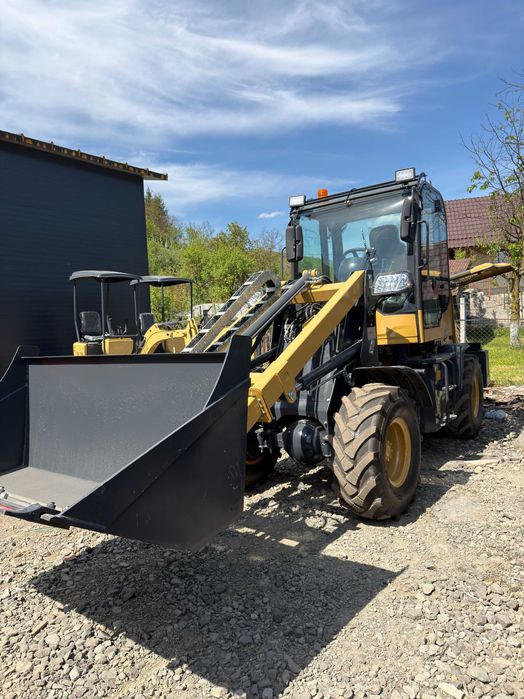 Vola 4x4 încărcător frontal MACAO XK150F