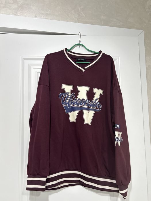 Продается женские одежды