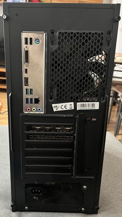 PC Gaming Ryzen 5 5600 GTX 1660 Ti 32GB RAM NVMe 1TB HDD 2TB