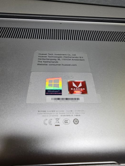 Лаптоп Huawei  MateBook D15, Boh-WAP9AR,AMD Ryzen 7 3700U