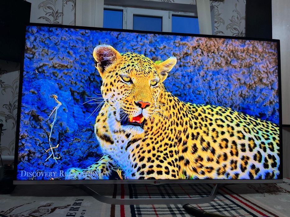 Продам телевизор смарт