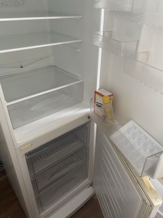 Продам холодильник б/у