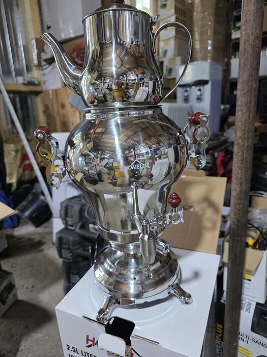 Samovar electric pentru ceai