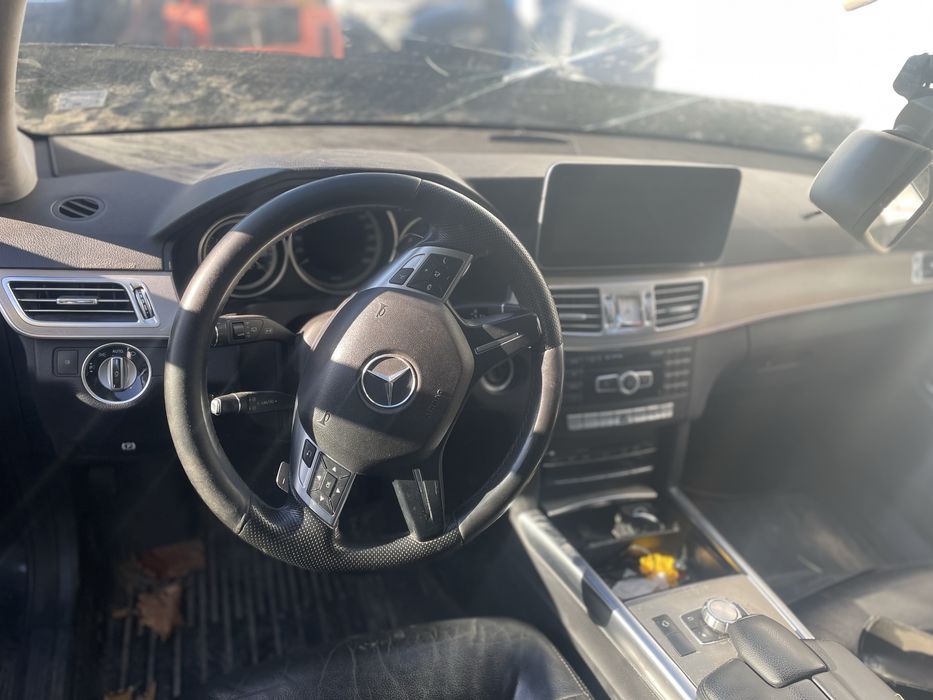Mercedes E200 Bluetec W212 Мерцедес Е200 Блутек 136кс om651 2014г