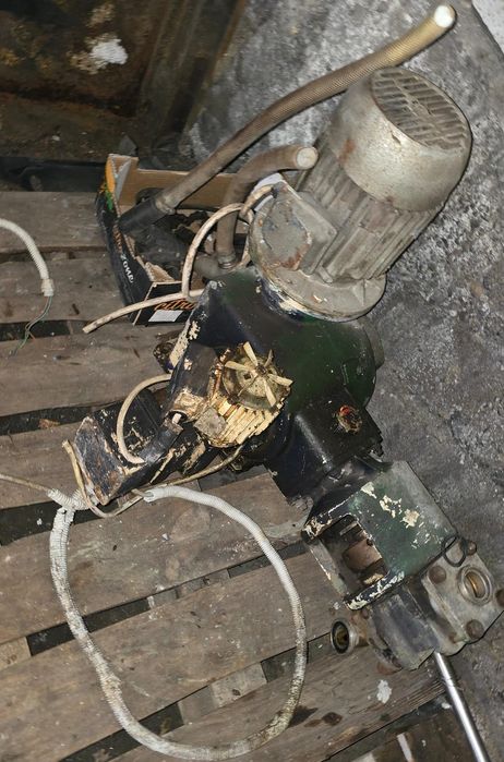 Vand pompa apa in stare de functionare