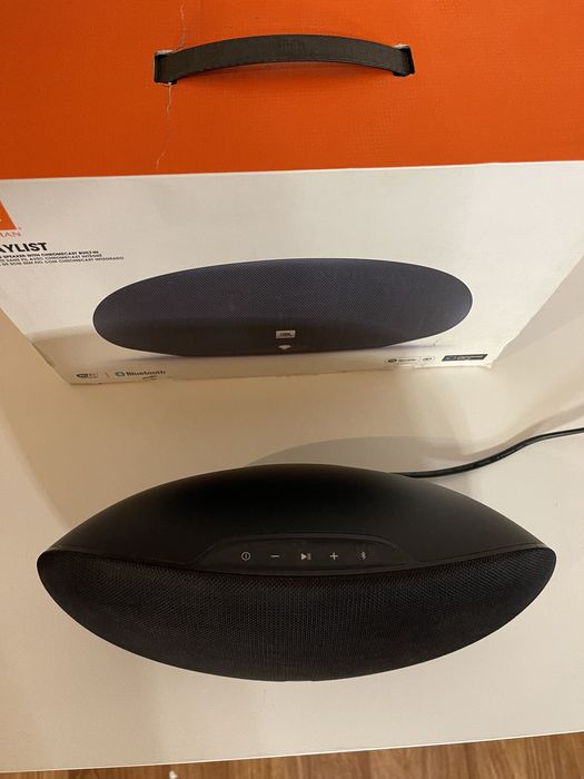 Новая колонка JBL Playlist