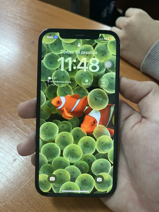 Айфон 12 128гб.