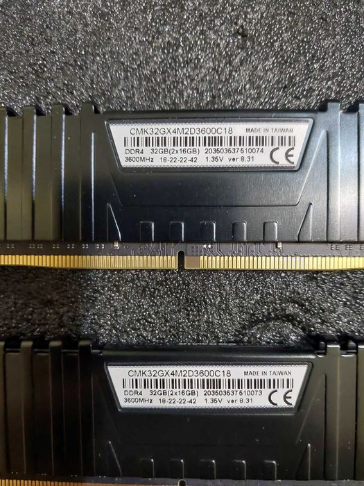 32GB 3600Mhz CL18 - Corsair Vengance LPX